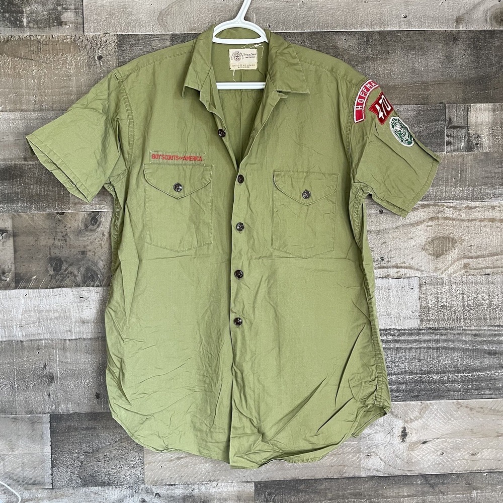 Vintage Boy‎ Scouts of America Offical Shirt Size S M Sanforized Uniform Patches